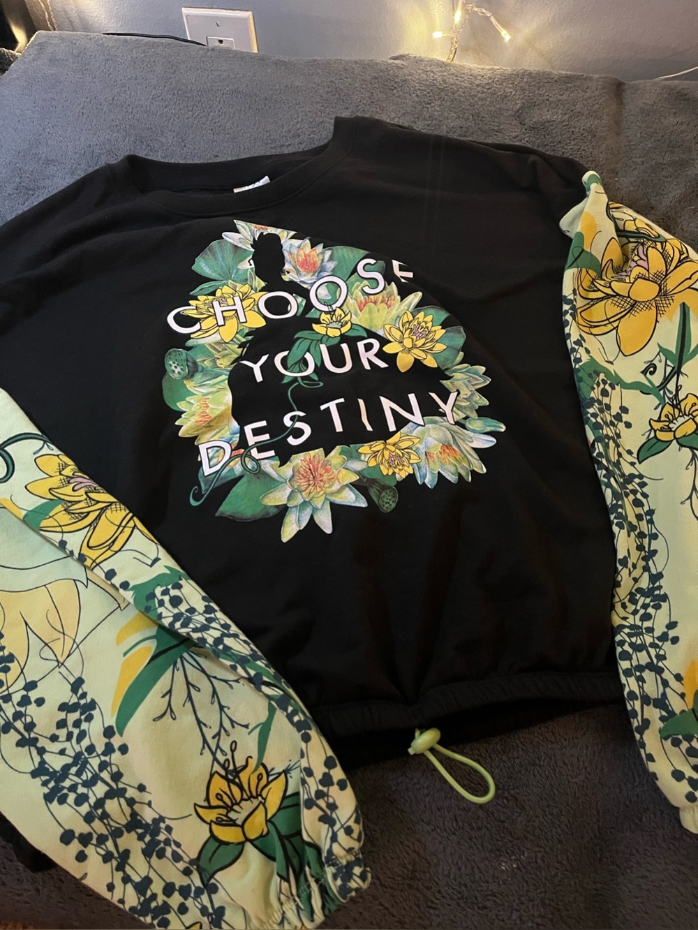 Disney Tiana Adult Princess and the frog Yellow Floral Sleeves